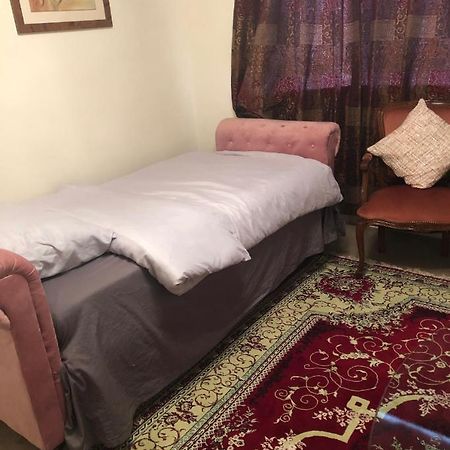 Delux Single Room Only For Female Оксфорд Екстериор снимка